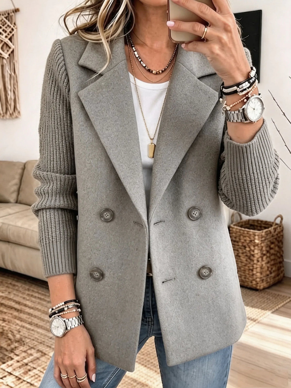 Carla | Blazer with Knitted Sleeves