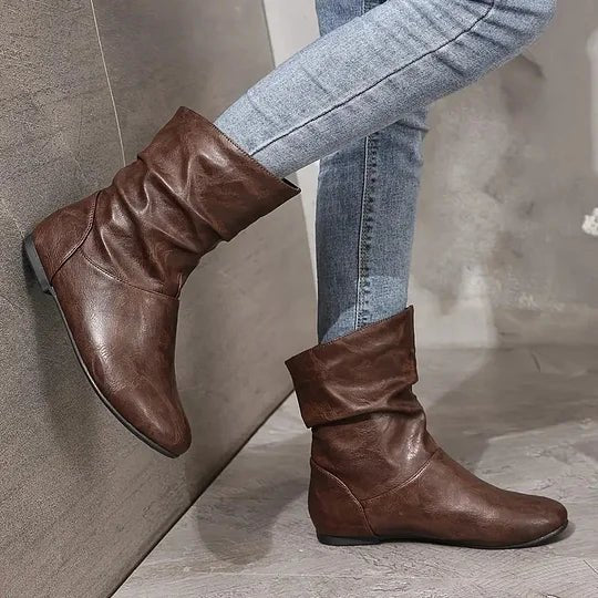 Esmé | Timeless Leather Boots